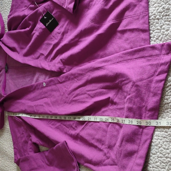 NWT Eddie Bauer Size Large WR Camp Fleece Hoodie Wrap Magenta - Picture 7 of 16